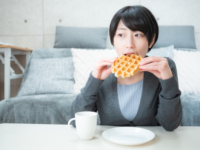食事とおやつの時間を決める